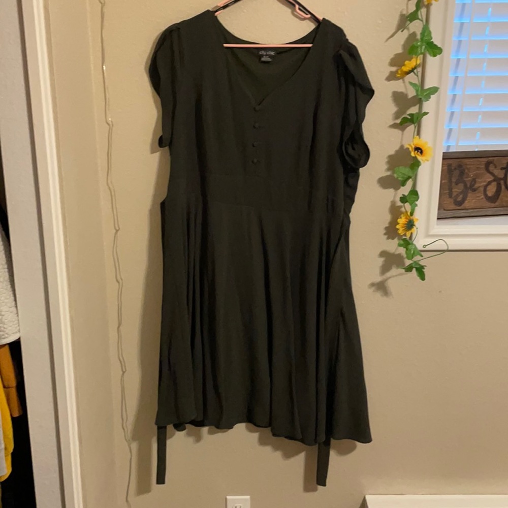 Hunter Green Midi Dress
